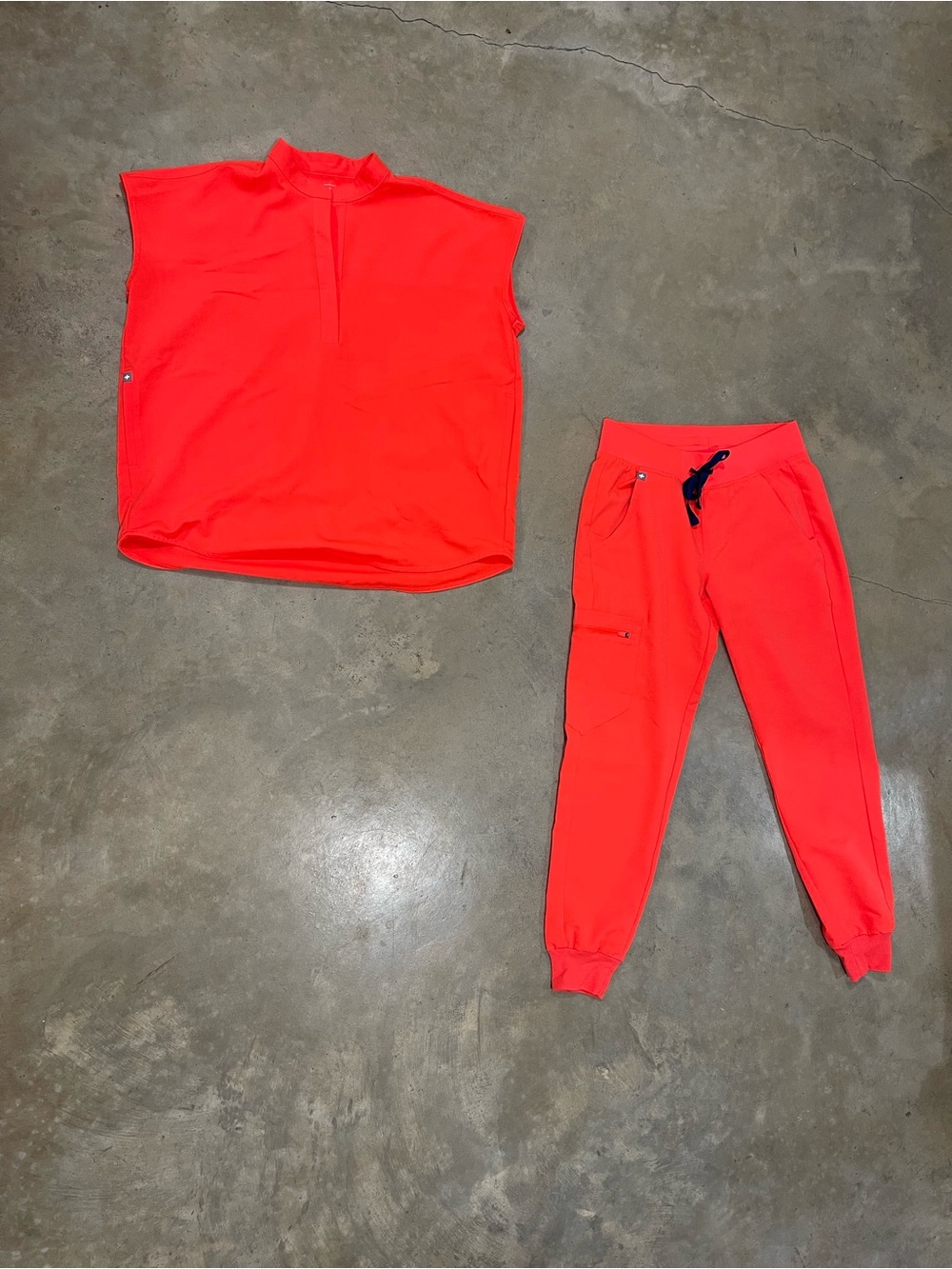 FIGS Women's Fiery Coral Scrub Set - Top & Jogger Pants